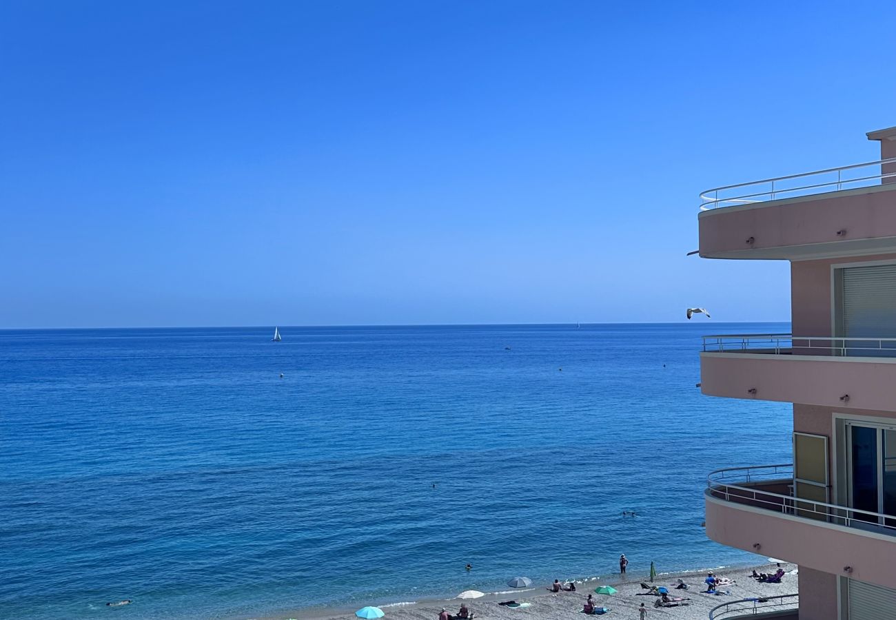 Appartement à Menton - Front de mer de Menton au George V