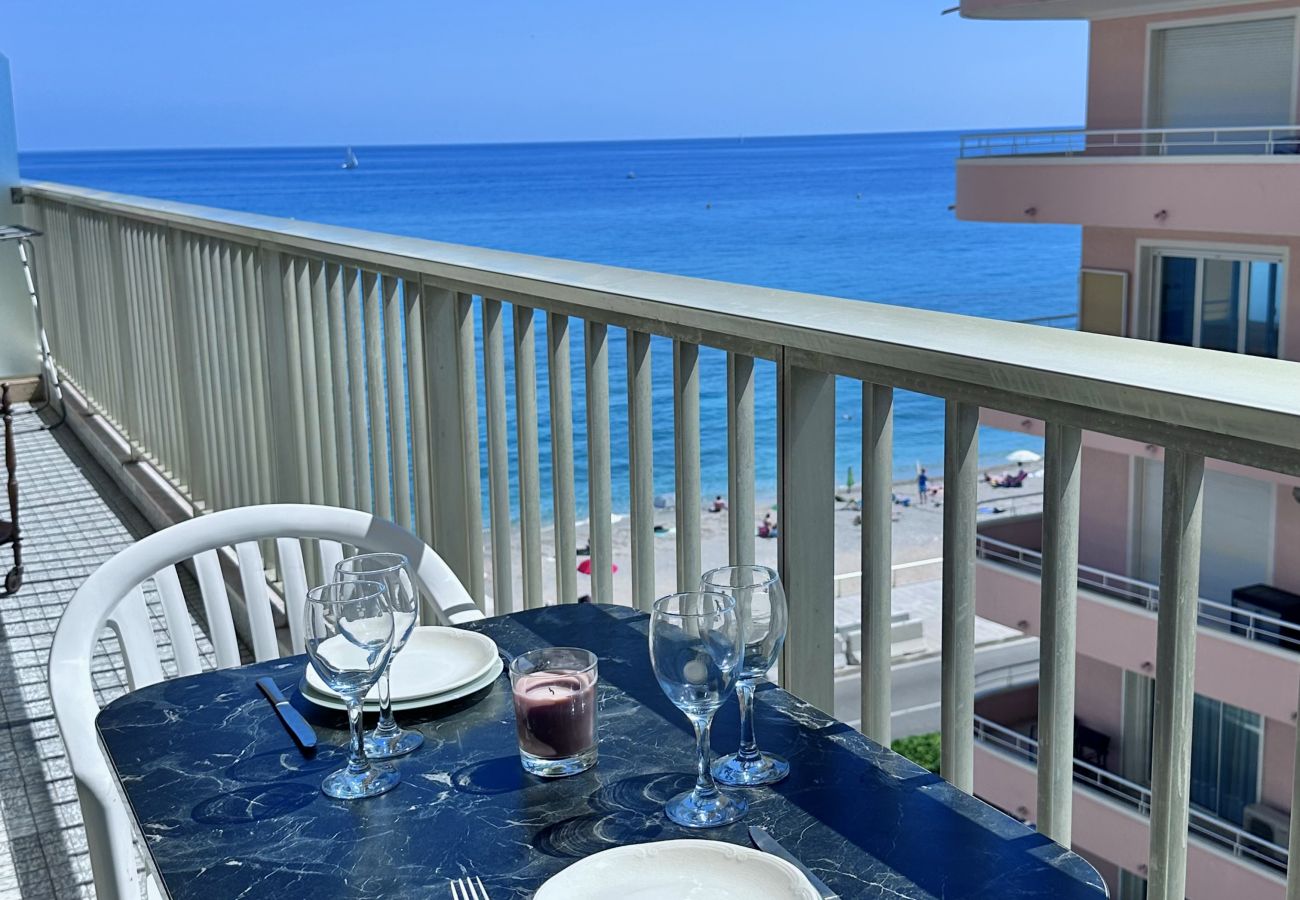 Appartement à Menton - Front de mer de Menton au George V